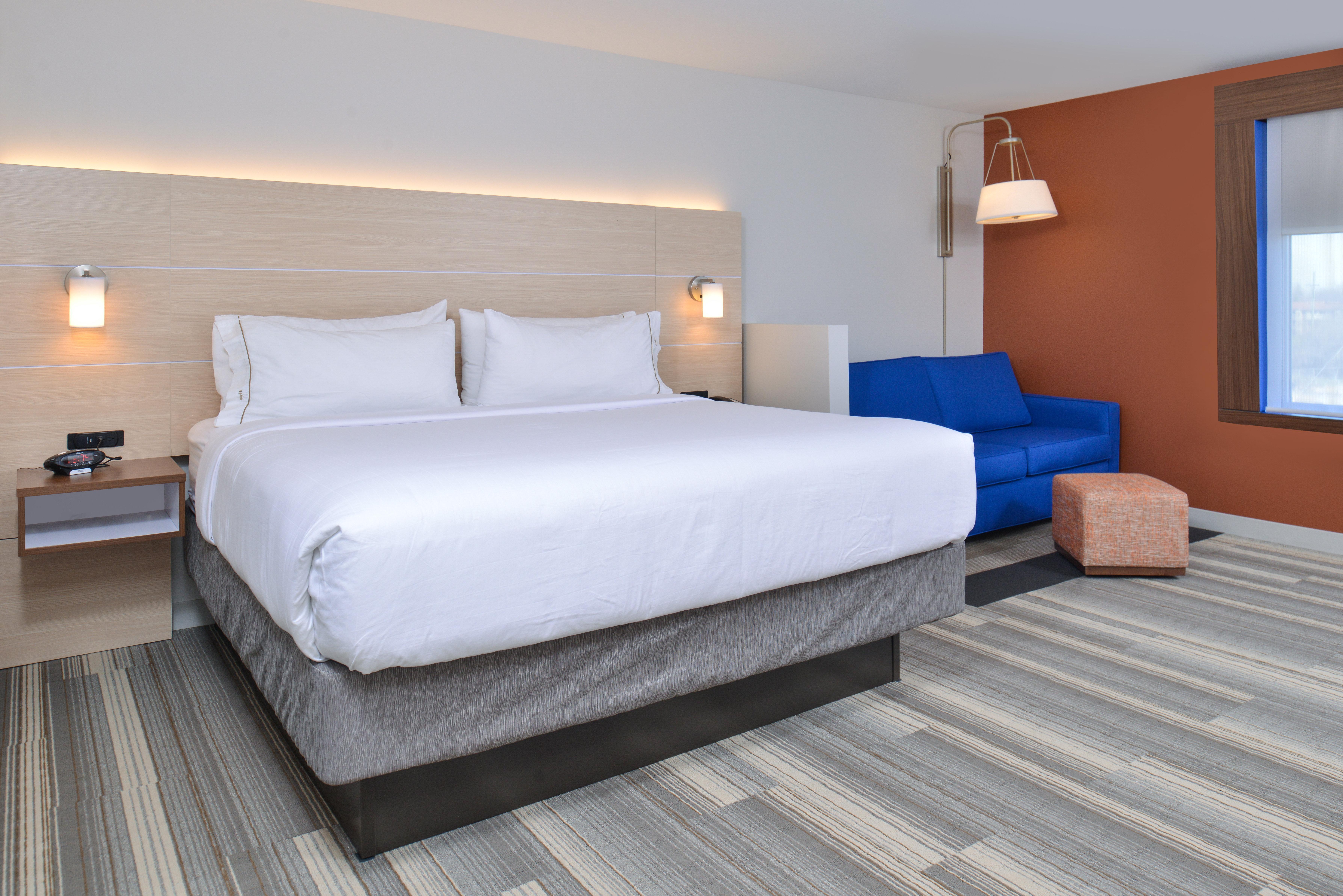 Holiday Inn Express & Suites - Southgate - Detroit Area, An Ihg Hotel Exterior photo
