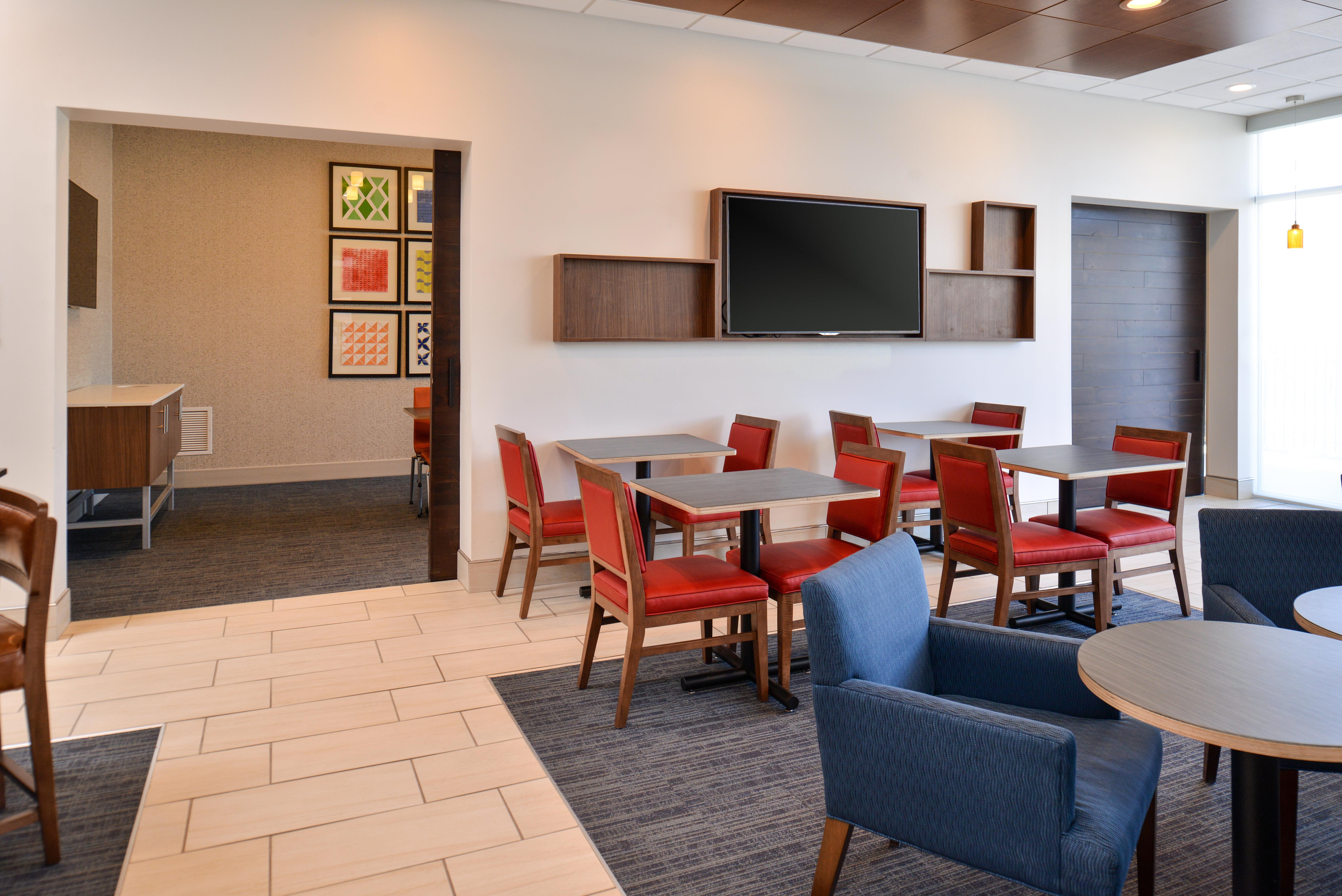 Holiday Inn Express & Suites - Southgate - Detroit Area, An Ihg Hotel Exterior photo